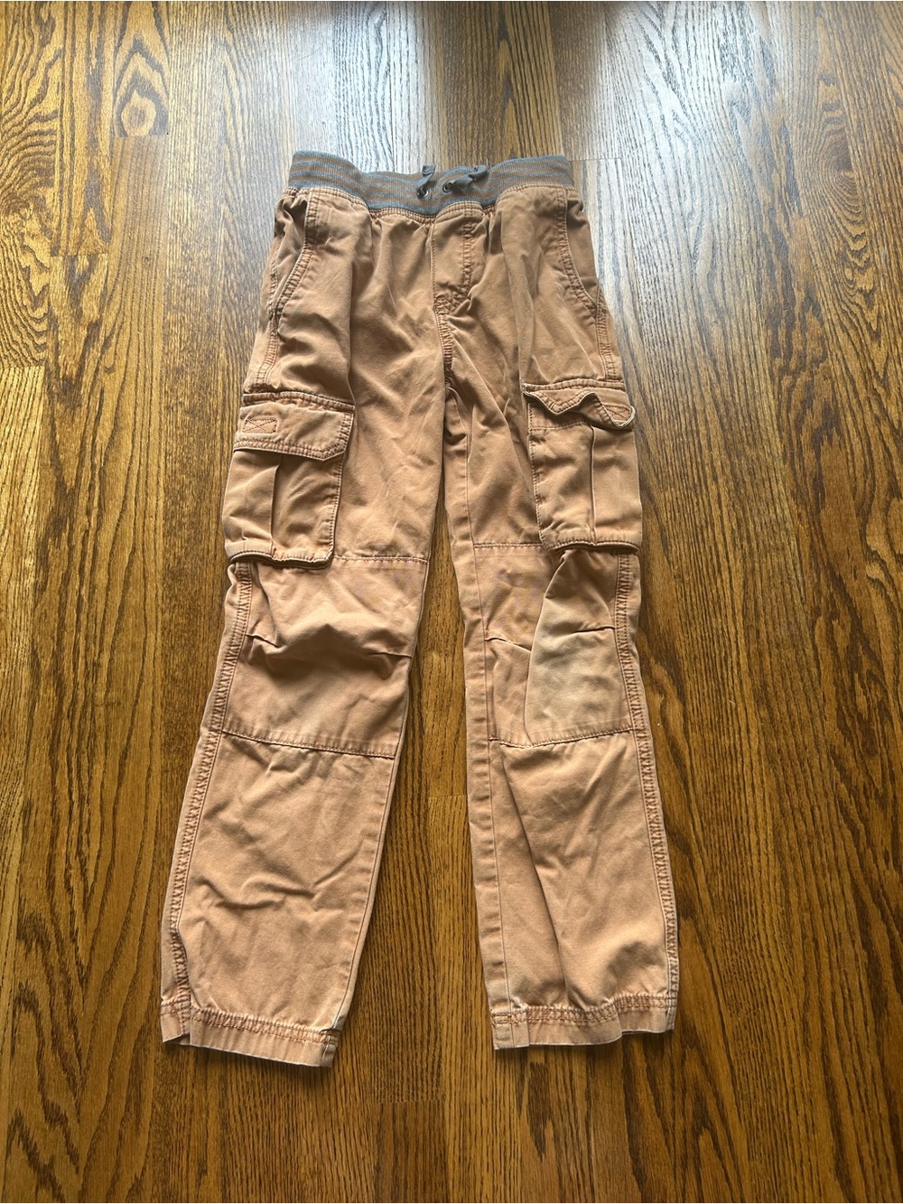 Hanna Andersson Kids Cargo Jeans in Light Brown